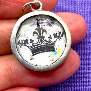 Vintage pick up sticks jewelry round crown with faceted glass, silver tone 💐🌺